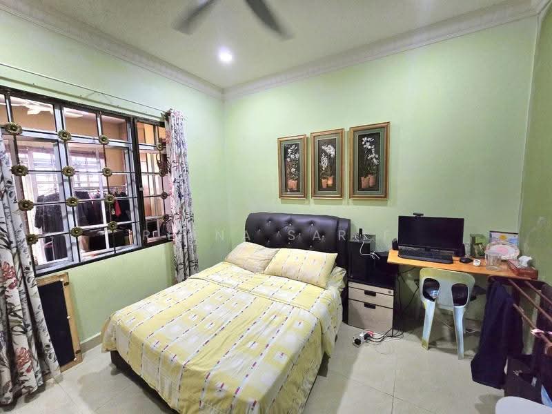 Bungalow House for Sale in Seksyen 8 (Kota Damansara) - Reena Sarif - PropertyGuru.com.my