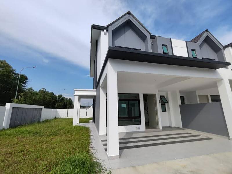 2-storey Terraced House for Rent in Johor Bahru (Johor) - SJ CHAN - Exterior - PropertyGuru.com.my