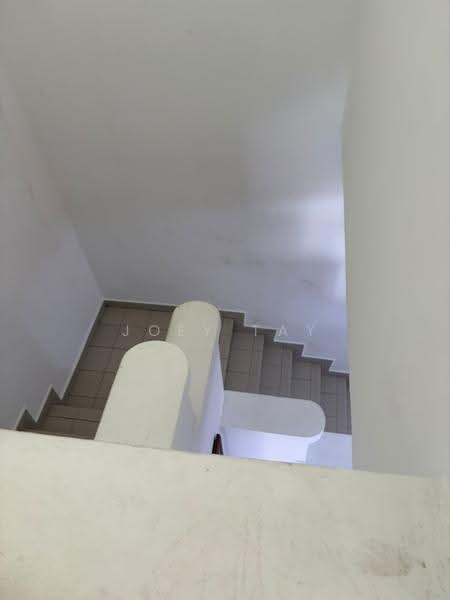 Rumah Teres 2-Tingkat untuk Dijual di Taman Ehsan Jaya (Ulu Tiram) - Joey Tay - Corridor - PropertyGuru.com.my