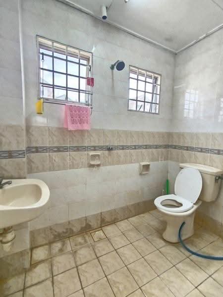 Rumah Teres 2-Tingkat untuk Dijual di Kota Damansara (Selangor) - NoraFizah Gapar - Bathroom - PropertyGuru.com.my