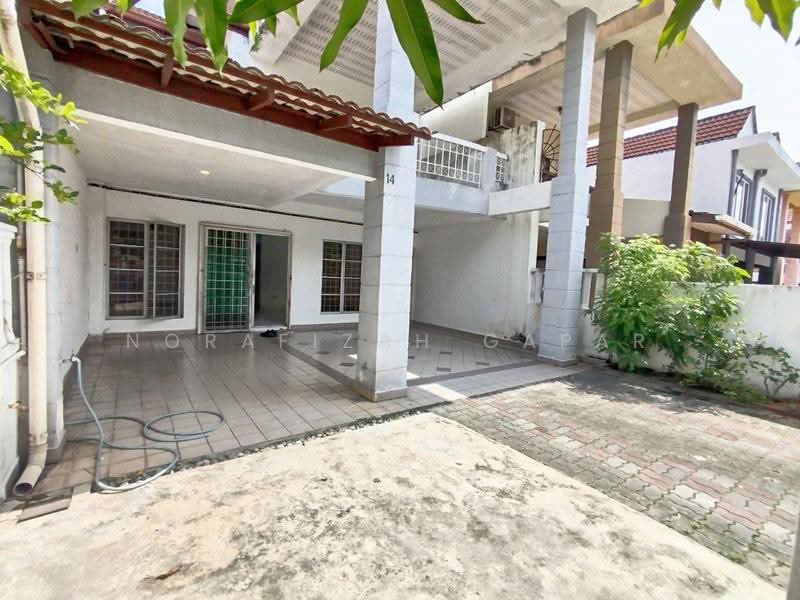 Rumah Teres 2-Tingkat untuk Dijual di Kota Damansara (Selangor) - NoraFizah Gapar - Exterior - PropertyGuru.com.my