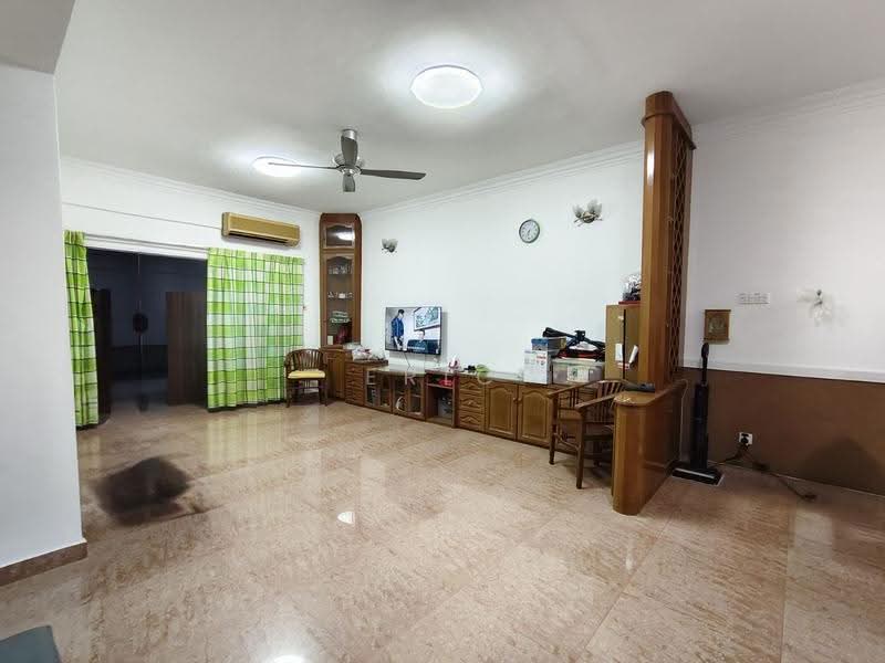Kondominium untuk Dijual di Impian Heights - Eric Lau Mun Chung - Living Room - PropertyGuru.com.my