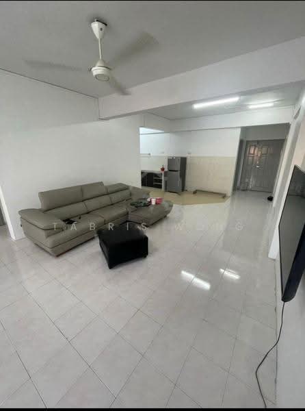 Apartment for Rent at Pangsapuri Perdana Villa - Tabris Wong - Living Room - PropertyGuru.com.my