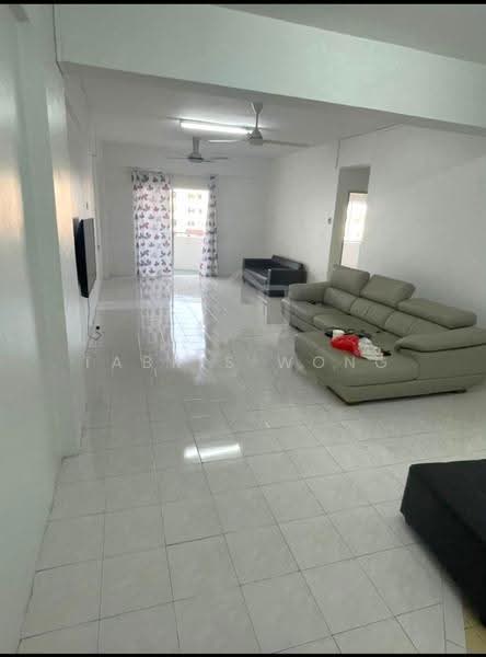 Apartment for Rent at Pangsapuri Perdana Villa - Tabris Wong - Living Room - PropertyGuru.com.my