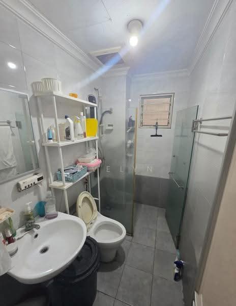 Apartment for Sale at Bukit Segambut Apartment - Evelyn Khoo - Bathroom - PropertyGuru.com.my
