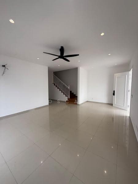 Rumah Kluster untuk Disewa di Taman Ekoflora (Johor Bahru) - Oscar Wong - Living Room - PropertyGuru.com.my