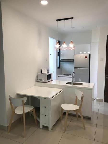 Kediaman Servis untuk Disewa di H2O Residences - Serena Lee - Kitchen - PropertyGuru.com.my