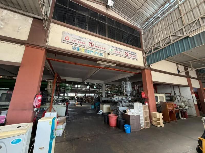Semi-D Factory for Rent in Kawasan Perindustrian Taman Johor (Johor Bahru) - Jeon Geon - Interior - PropertyGuru.com.my