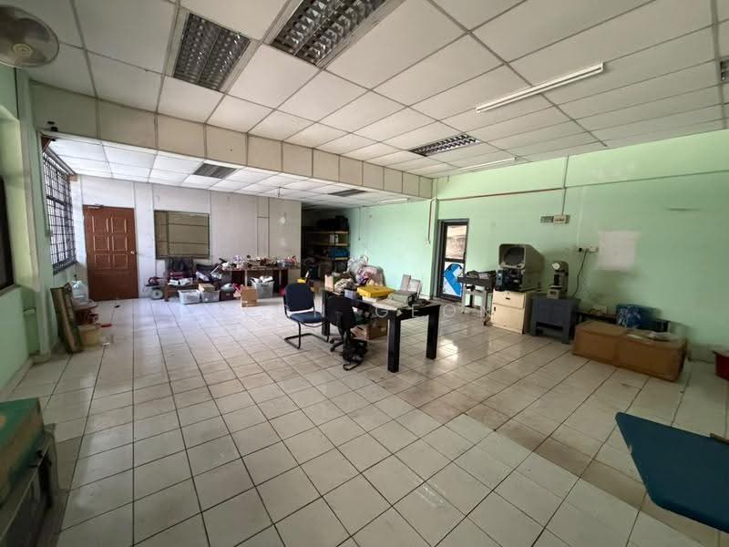 Semi-D Factory for Rent in Kawasan Perindustrian Taman Johor (Johor Bahru) - Jeon Geon - Interior - PropertyGuru.com.my