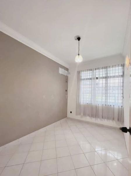 Rumah Berkembar untuk Dijual di Taman Molek (Johor Bahru) - KS Tan - PropertyGuru.com.my