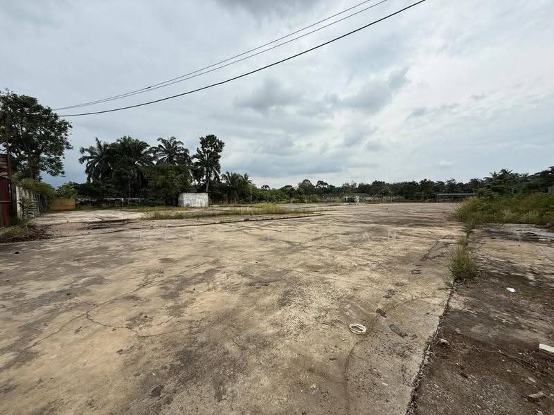 Kilang untuk Disewa di Taman Desa Cemerlang (Ulu Tiram) - Kenneth Tan - Exterior - PropertyGuru.com.my