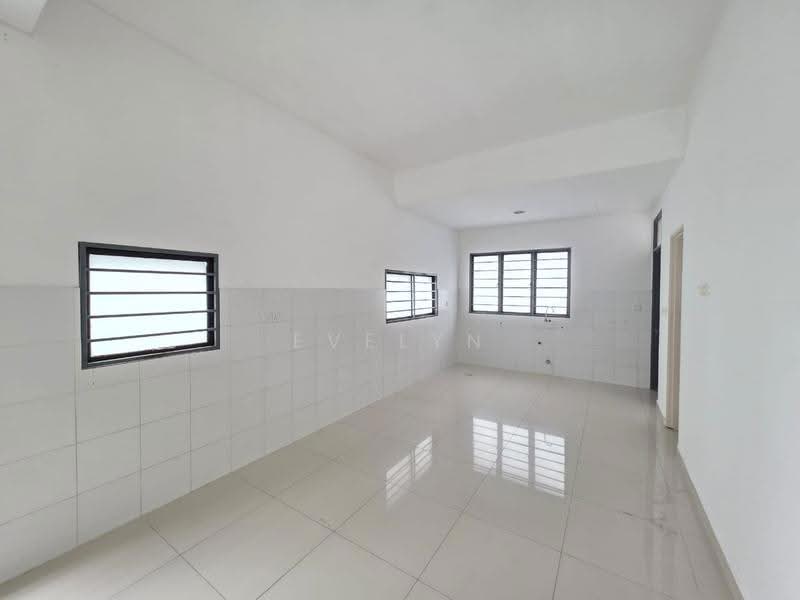 2-storey Terraced House for Sale in M Residence (Rawang) - Evelyn Khoo - Kitchen - PropertyGuru.com.my