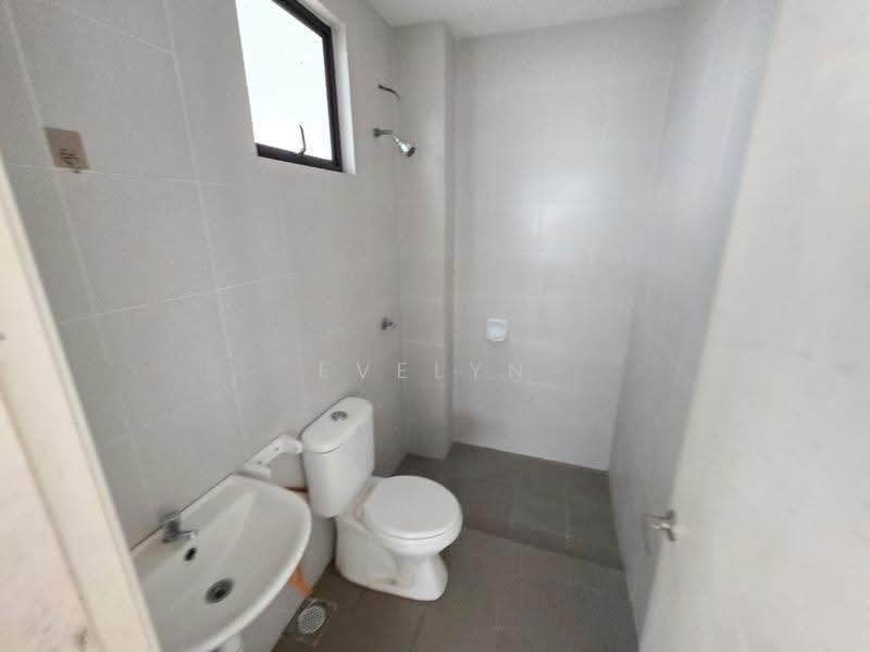 2-storey Terraced House for Sale in M Residence (Rawang) - Evelyn Khoo - Bathroom - PropertyGuru.com.my