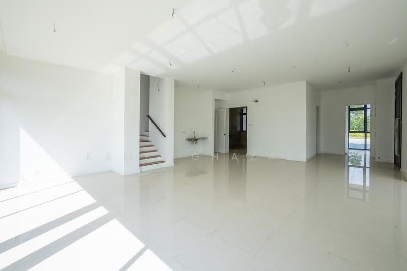 Semi-Detached House for Sale in Presint 12 (Putrajaya) - Kamil Ghazali - Living Room - PropertyGuru.com.my