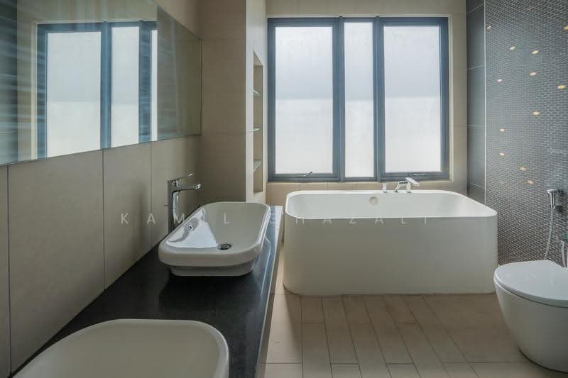 Semi-Detached House for Sale in Presint 12 (Putrajaya) - Kamil Ghazali - Bathroom - PropertyGuru.com.my