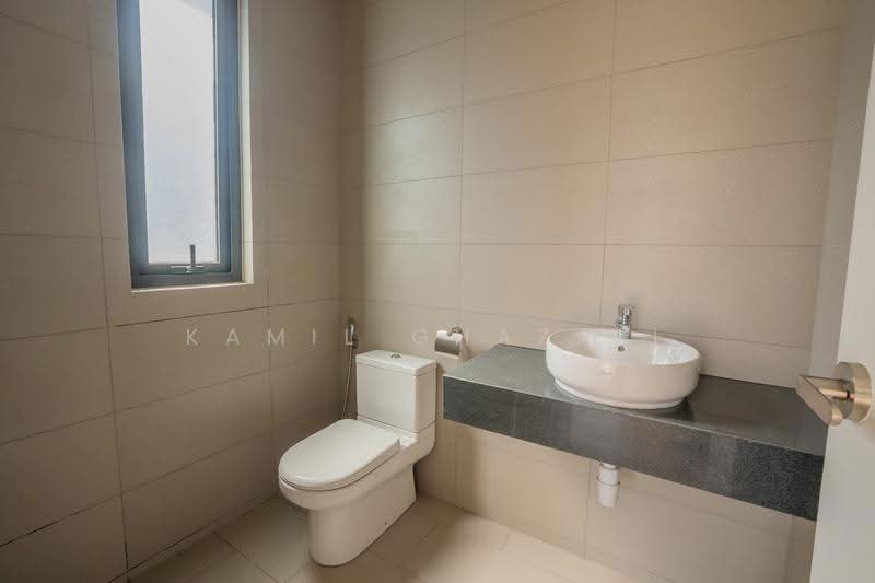 Semi-Detached House for Sale in Presint 12 (Putrajaya) - Kamil Ghazali - Bathroom - PropertyGuru.com.my