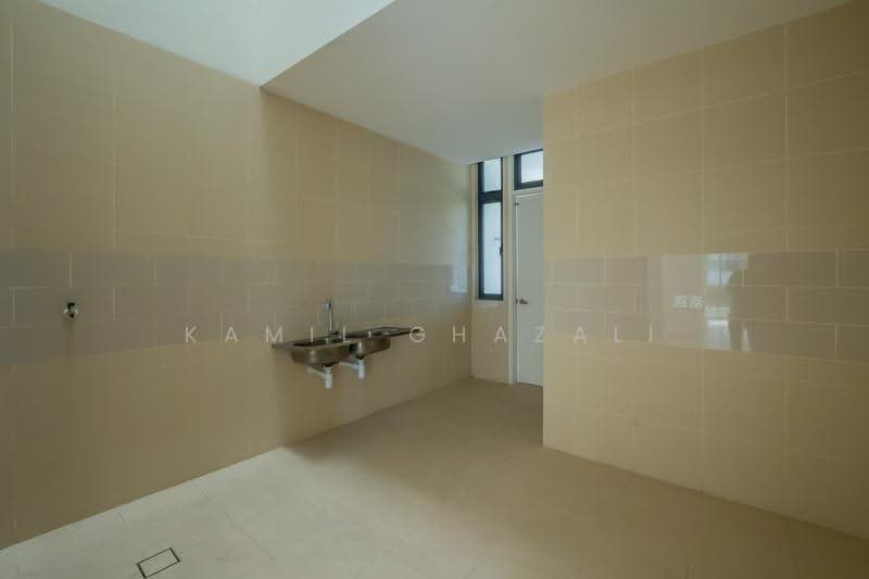 Semi-Detached House for Sale in Presint 12 (Putrajaya) - Kamil Ghazali - Kitchen - PropertyGuru.com.my