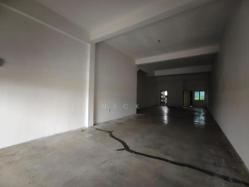 Shop for Rent in Ipoh (Perak) - Nick Chan - Interior - PropertyGuru.com.my