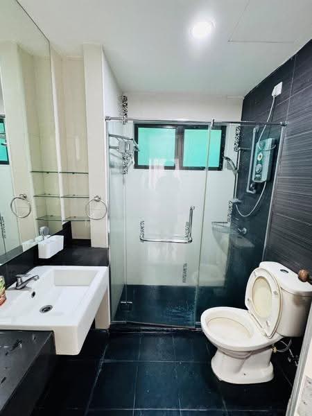 Kondominium untuk Dijual di Pelangi Utama - Michelle Yun - Bathroom - PropertyGuru.com.my