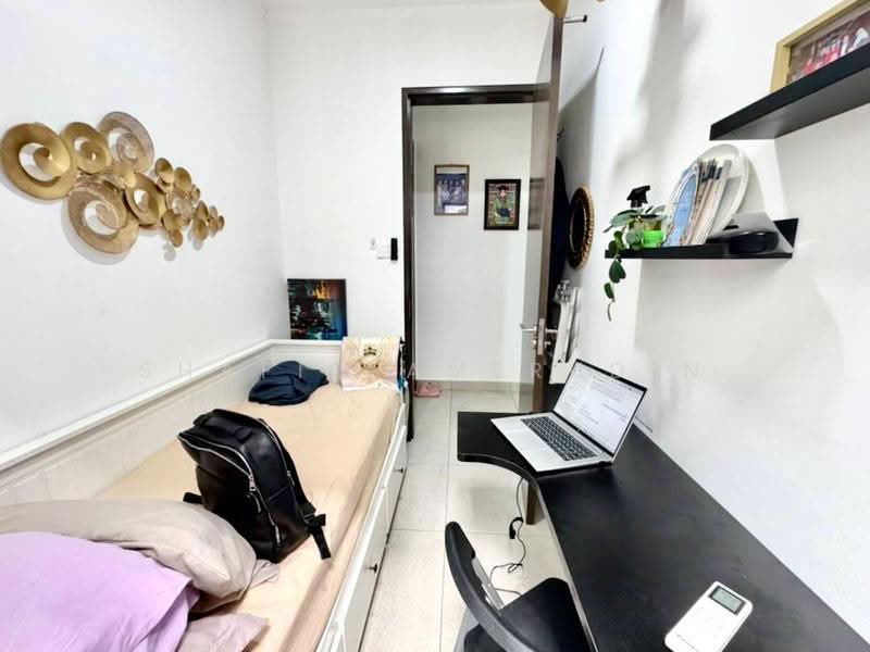 Rumah Teres 3-Tingkat untuk Dijual di Cyberjaya (Selangor) - Shafiq Amerudin - Study - PropertyGuru.com.my