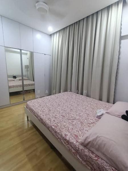 Kediaman Servis untuk Dijual di Suria Residence - Rafedah Binti Abdul Aziz - Bedroom - PropertyGuru.com.my