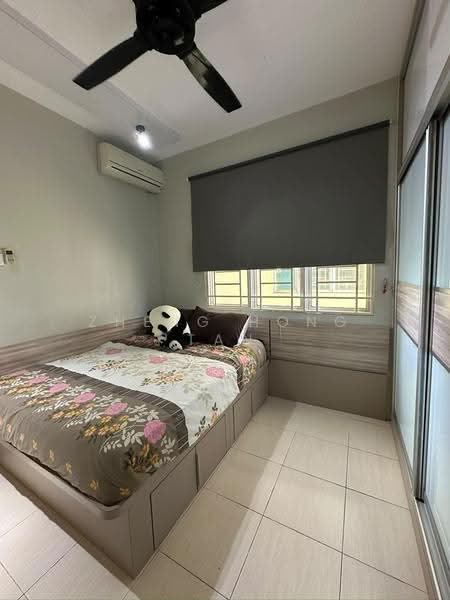 Kondominium untuk Dijual di Platinum Lake PV 10 - Zheng Hong Tan - Bedroom - PropertyGuru.com.my
