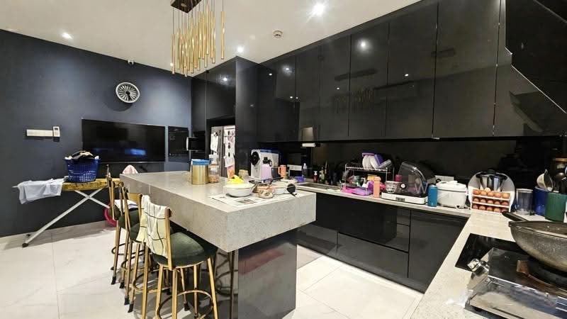 3-storey Terraced House for Sale in Taman Juara Jaya (Cheras) - Michelle Siow - Kitchen - PropertyGuru.com.my