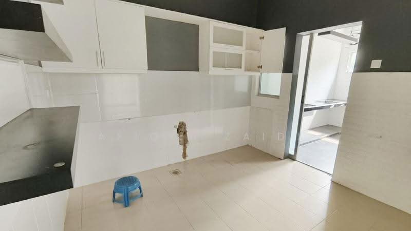 Rumah Teres 2-Tingkat untuk Dijual di Alam Impian (Shah Alam) - Afiqah zaidi - Kitchen - PropertyGuru.com.my
