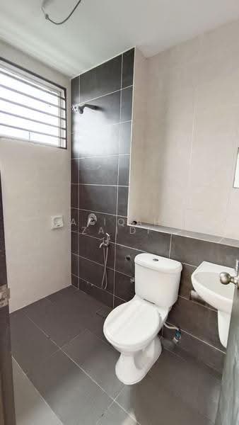 Rumah Teres 2-Tingkat untuk Dijual di Alam Impian (Shah Alam) - Afiqah zaidi - Bathroom - PropertyGuru.com.my