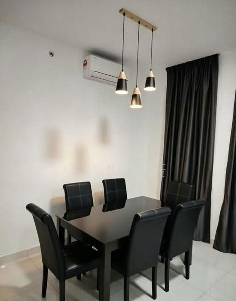 Kediaman Servis untuk Disewa di TRIO By Setia - John Tee - Dining Room - PropertyGuru.com.my