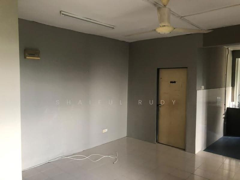 Apartment for Sale at Pangsapuri Sri Baiduri - Shaiful Rudy - PropertyGuru.com.my