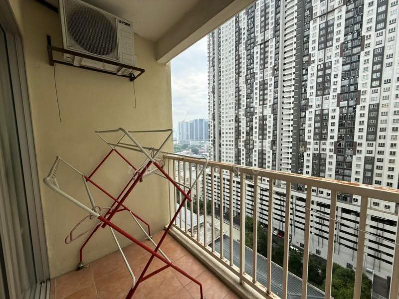 Kondominium untuk Disewa di Platinum Lake PV 13 - Zhi Hong Loh - Balcony - PropertyGuru.com.my