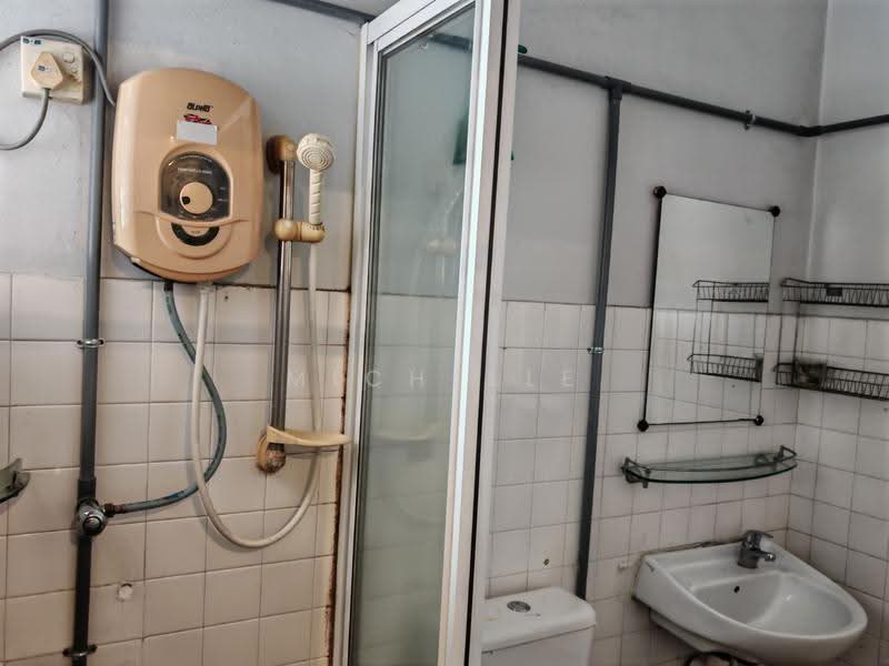 2-storey Terraced House for Sale in SS 21, Damansara Utama (Petaling Jaya) - Michelle Lee - PropertyGuru.com.my