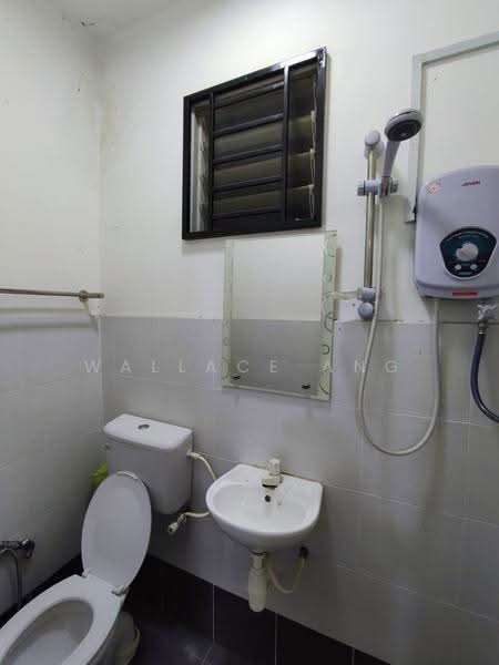 Rumah Teres 2-Tingkat untuk Dijual di Taman Nusantara (Iskandar Puteri (Nusajaya)) - Wallace Ang - Bathroom - PropertyGuru.com.my