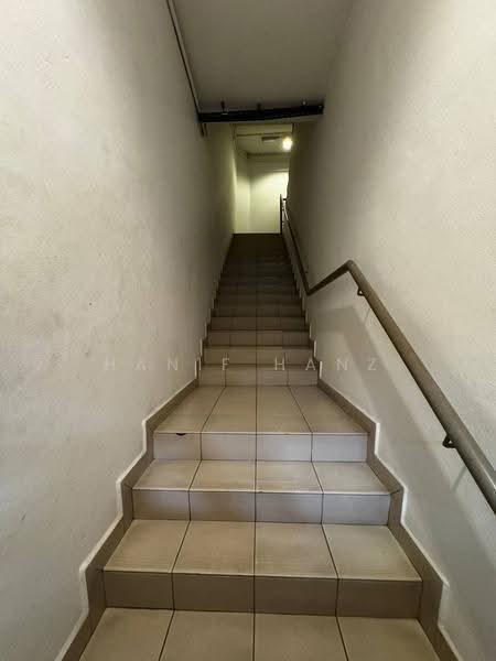 Kedai untuk Dijual di Shah Alam (Selangor) - Hanif Hanz - Corridor - PropertyGuru.com.my