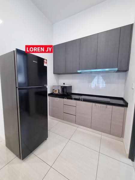 Condominium for Rent at Queens Residences Q2 @ Queens Waterfront - Loren Jia Ying - Kitchen - PropertyGuru.com.my