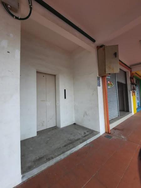 Shop for Sale in Semabok (Melaka) - Woon . - Exterior - PropertyGuru.com.my