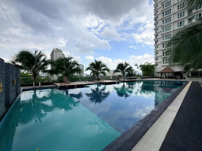 Kondominium untuk Dijual di 1 Sentul - Steven Lee - Pool - PropertyGuru.com.my