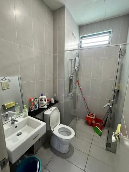 Semi-Detached House for Rent in Taman Santuari (Bukit Mertajam) - Candy Cheah - Bathroom - PropertyGuru.com.my