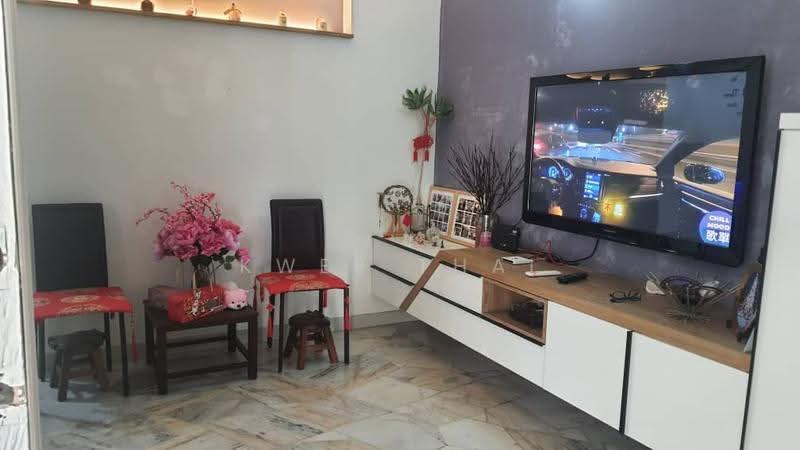 2-storey Terraced House for Sale in Pandan Perdana (Cheras) - Kwee Thai Siow - Living Room - PropertyGuru.com.my