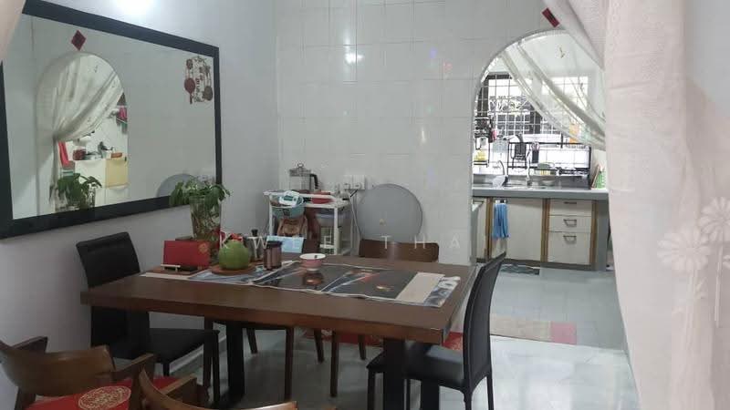 2-storey Terraced House for Sale in Pandan Perdana (Cheras) - Kwee Thai Siow - Dining Room - PropertyGuru.com.my