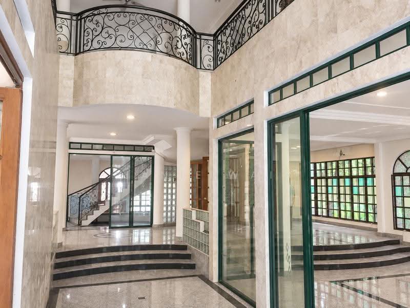 Bungalow House untuk Dijual di Tropicana (Selangor) - Janie Wai - Entrance - PropertyGuru.com.my