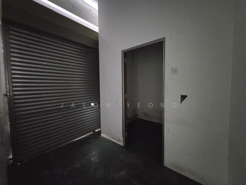 Shop / Office for Rent in Taman Senawang Jaya (Senawang) - Jason Yeong - Interior - PropertyGuru.com.my