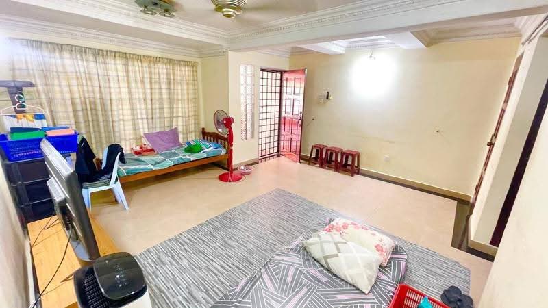 2-storey Terraced House for Sale in Taman Koperasi Polis (Batu Caves) - Abid Sabarudin - Bedroom - PropertyGuru.com.my