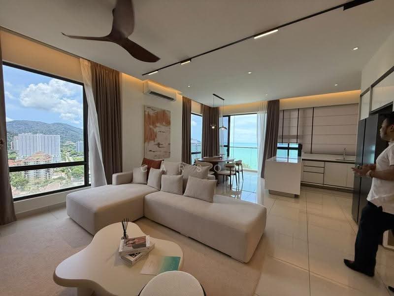 Kondominium untuk Dijual di The Marin at Ferringhi - Carson Chuah - Living Room - PropertyGuru.com.my