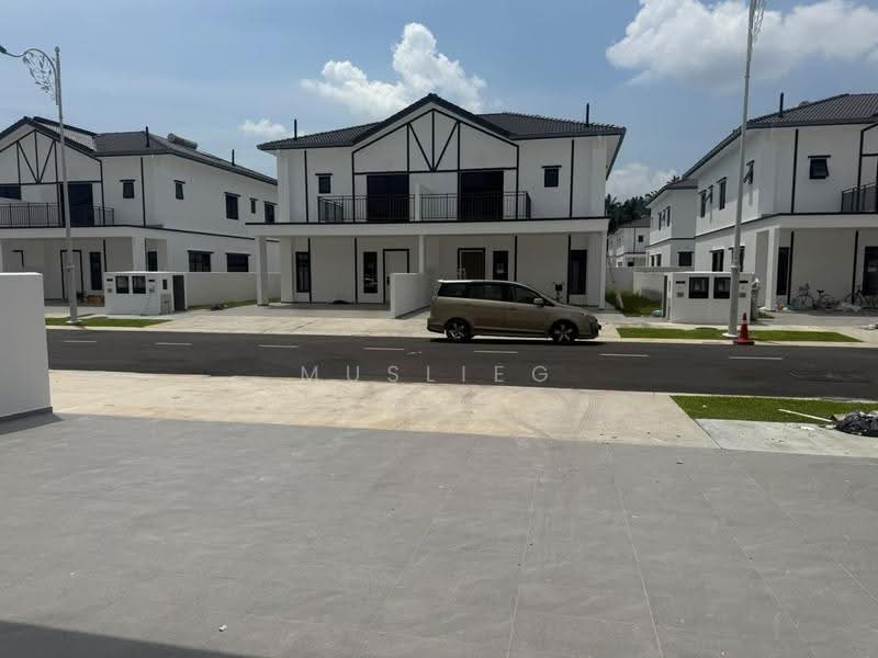 Rumah Kluster untuk Disewa di Taman Ekoflora (Johor Bahru) - Muslieg . - Exterior - PropertyGuru.com.my