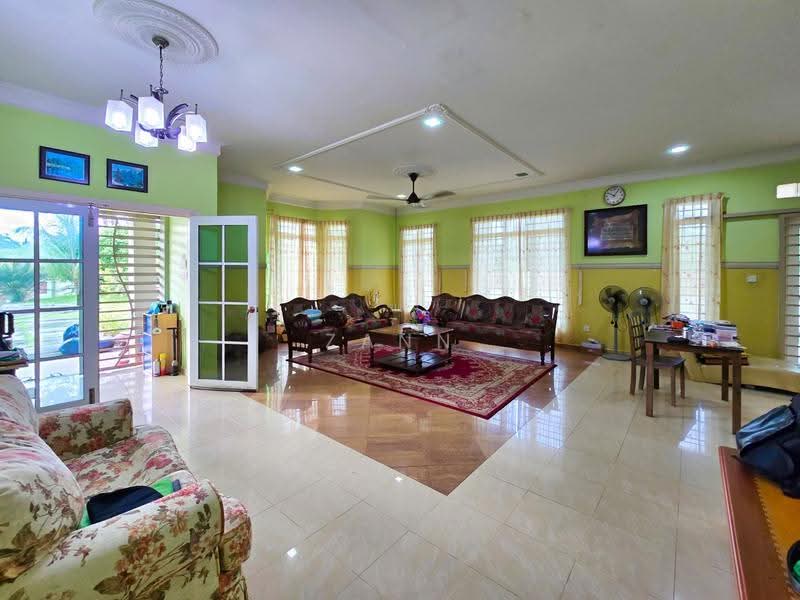 Bungalow House for Sale in Bukit Beruntung (Selangor) - Zann Fauzan - Living Room - PropertyGuru.com.my