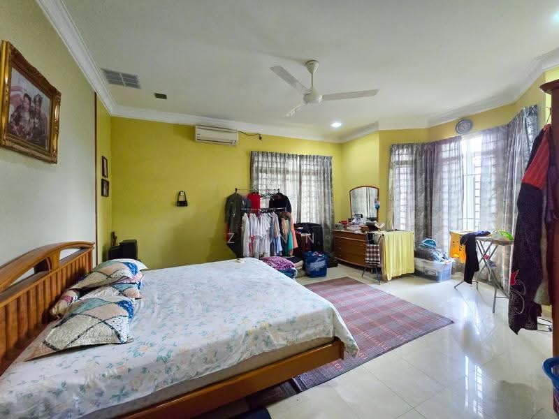 Bungalow House for Sale in Bukit Beruntung (Selangor) - Zann Fauzan - Bedroom - PropertyGuru.com.my