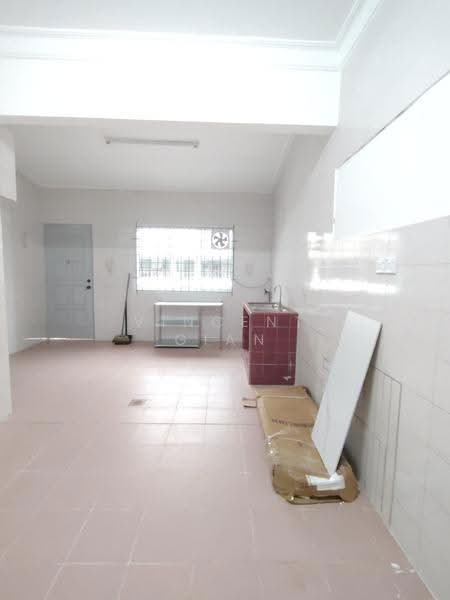 2-storey Terraced House for Rent in Taman Molek (Johor Bahru) - Vincent Gian - PropertyGuru.com.my