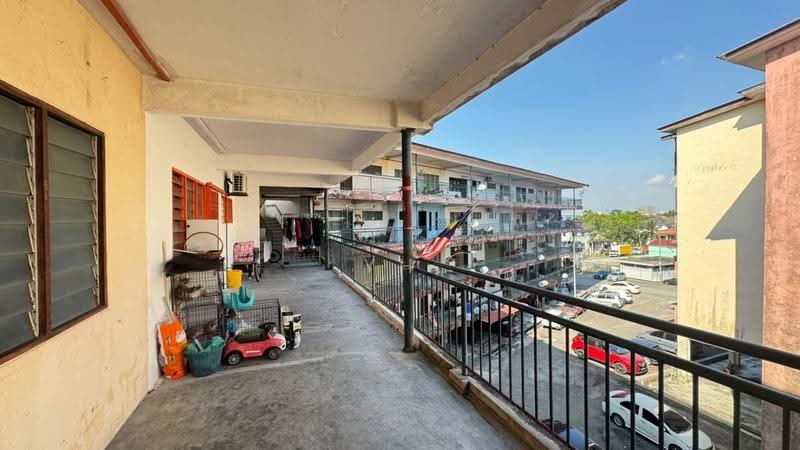 Rumah Flat untuk Dijual di Taman Harmoni II - YH Chong - PropertyGuru.com.my